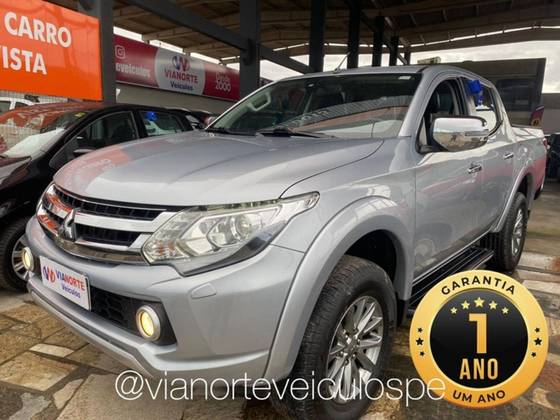 MITSUBISHI L200 TRITON 2.4 16V TURBO DIESEL SPORT HPE-S CD 4P 4X4 AUTOMÁTICO